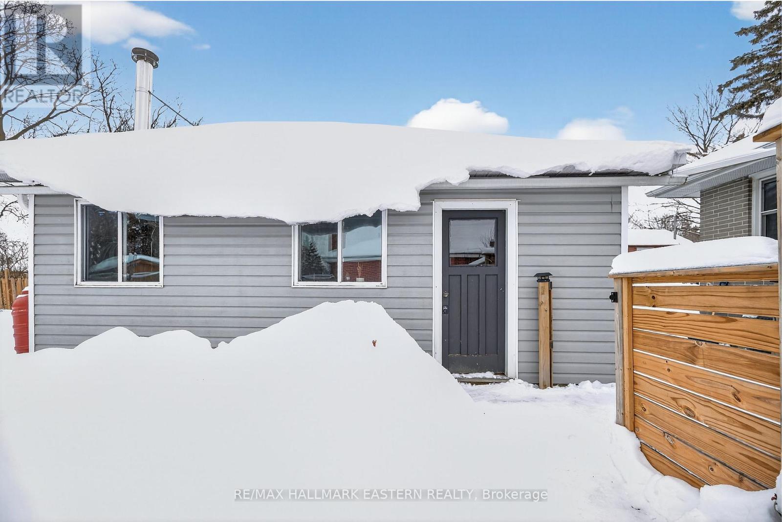 98 Arthur Avenue, Peterborough (Otonabee Ward 1), Ontario  K9J 5X8 - Photo 45 - X12822540