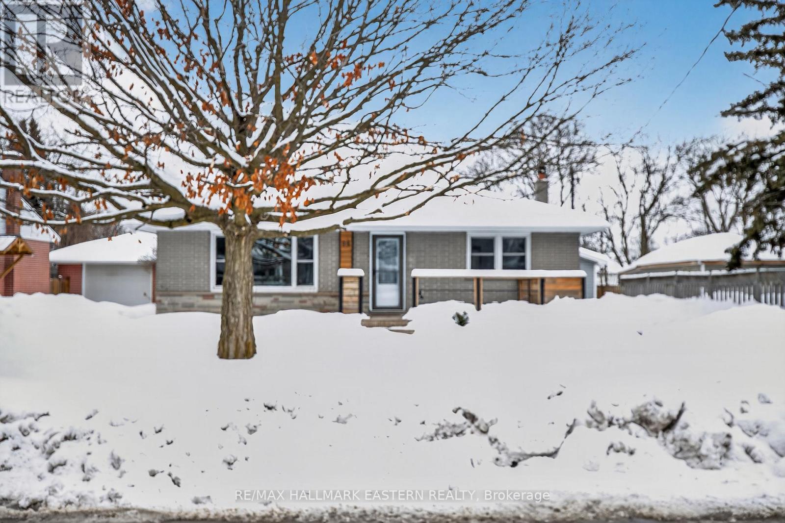 98 Arthur Avenue, Peterborough (Otonabee Ward 1), Ontario  K9J 5X8 - Photo 44 - X12822540