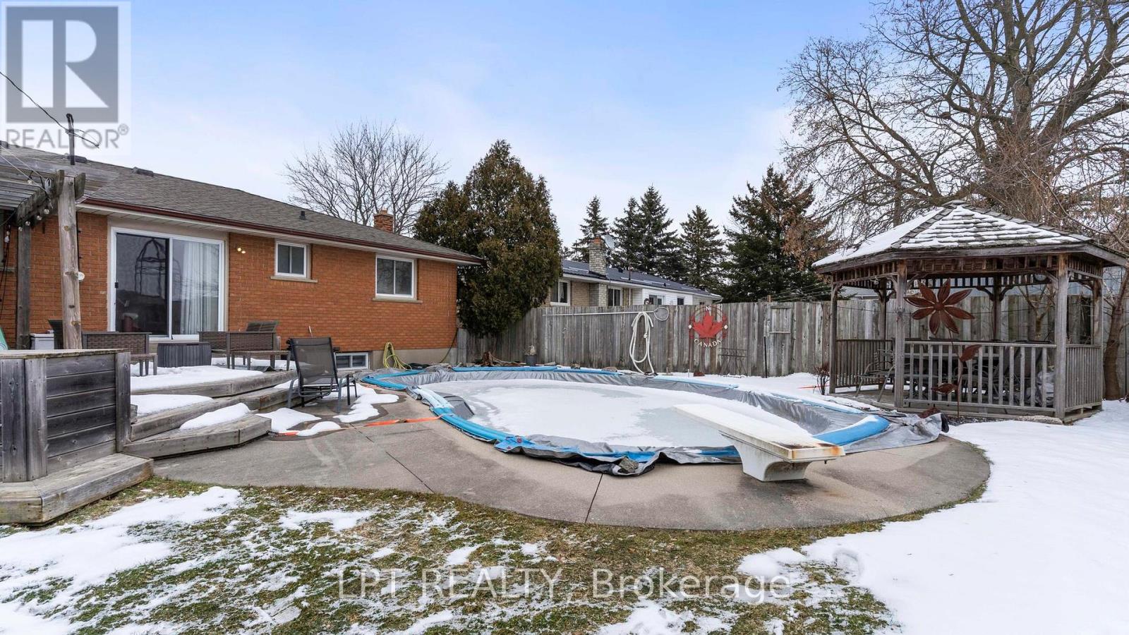 631 Elm Street, St. Thomas, Ontario  N5R 1K9 - Photo 34 - X12822400