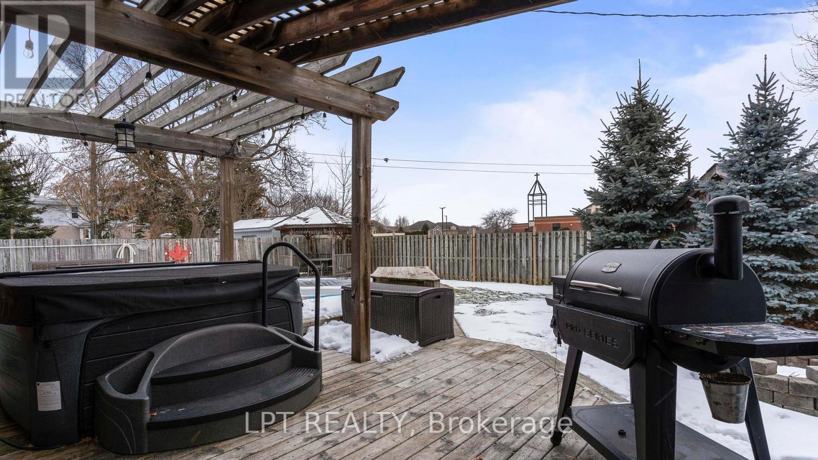 631 Elm Street, St. Thomas, Ontario  N5R 1K9 - Photo 32 - X12822400