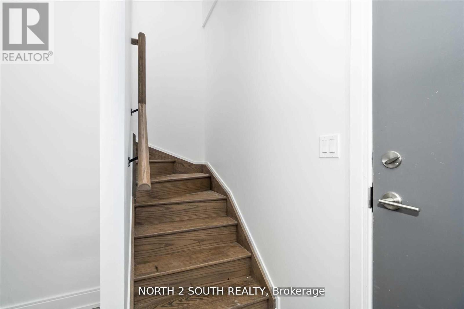 509a - 9608 Yonge Street, Richmond Hill, Ontario  L4C 0X4 - Photo 18 - N12822428