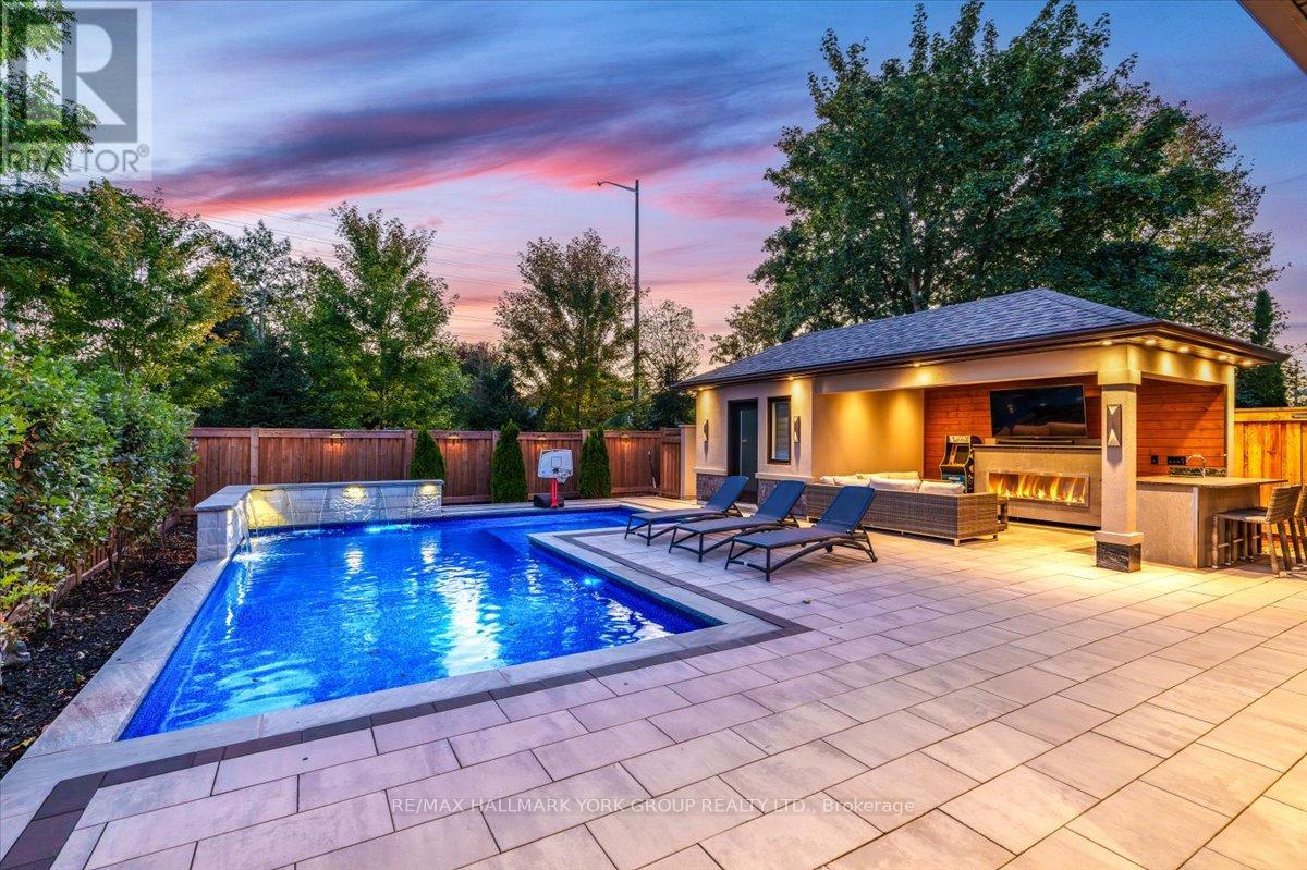 16 Woodland Trail Court, Vaughan, Ontario  L4L 9H9 - Photo 5 - N12822490