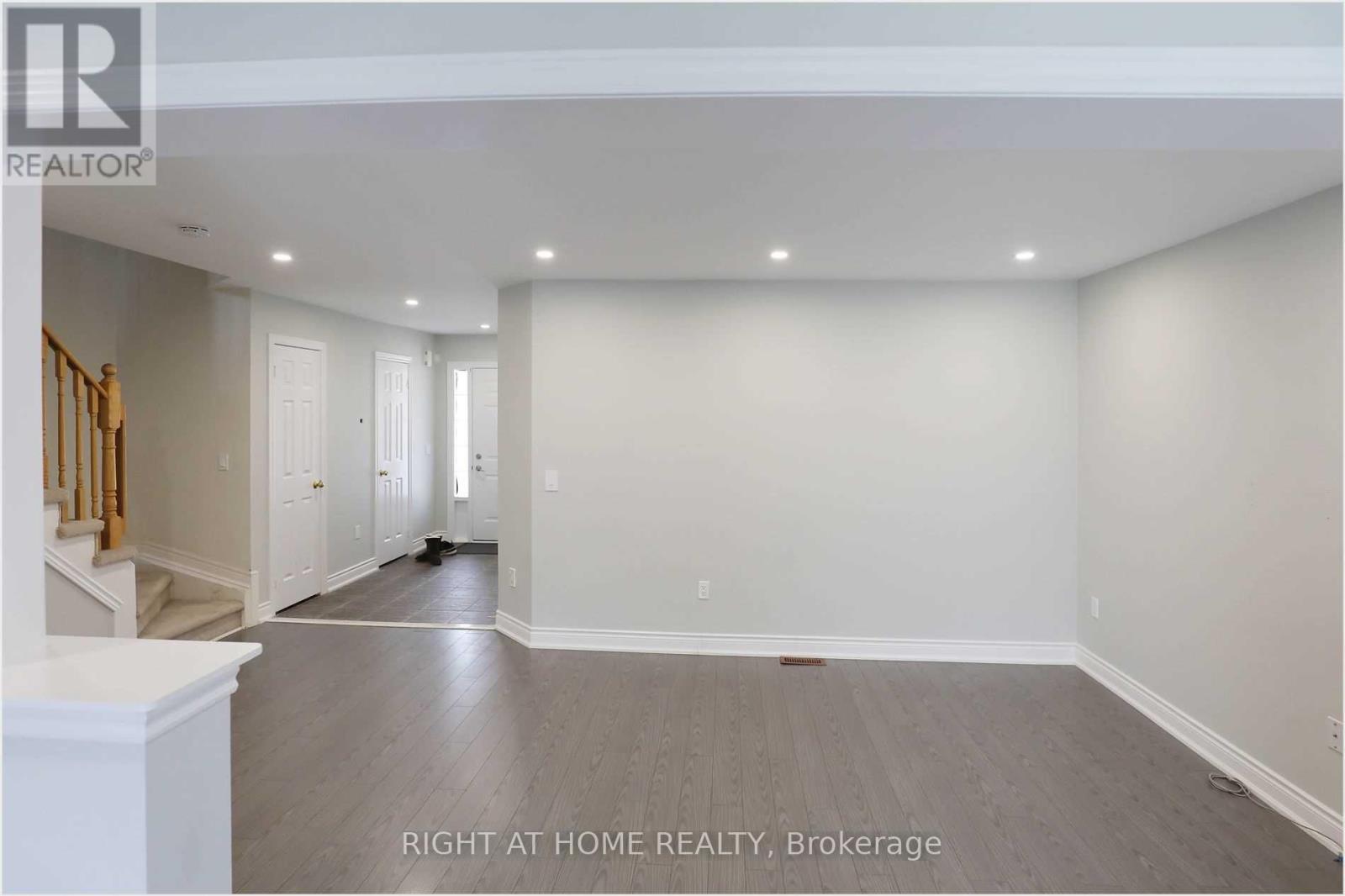 62 Northside Road, Markham, Ontario  L6E 1S5 - Photo 3 - N12822528