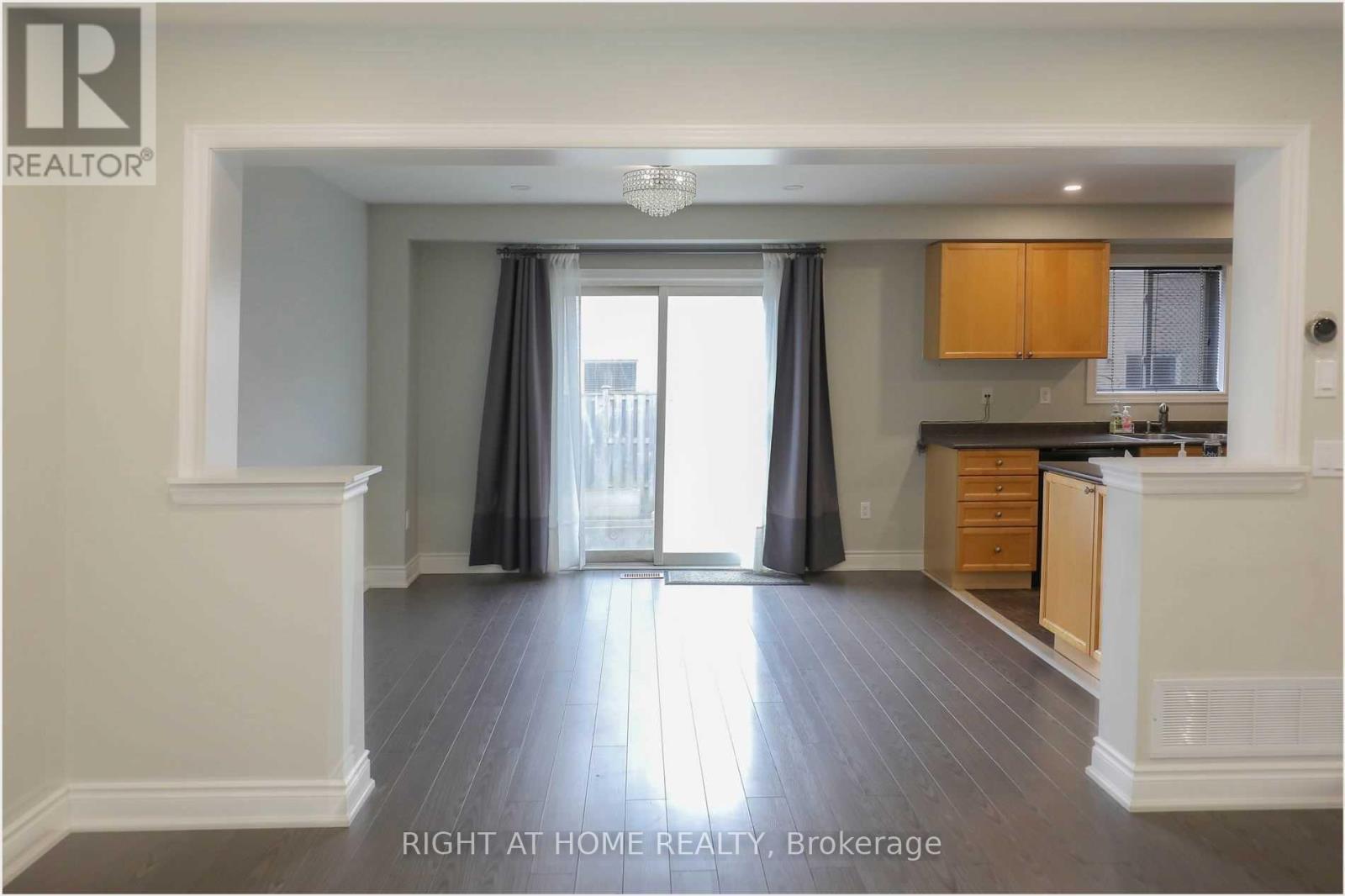 62 Northside Road, Markham, Ontario  L6E 1S5 - Photo 5 - N12822528