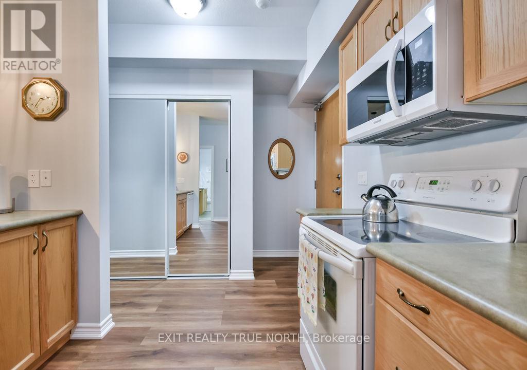 107 - 19b Yonge Street N, Springwater, Ontario  L0L 1P0 - Photo 7 - S12822388