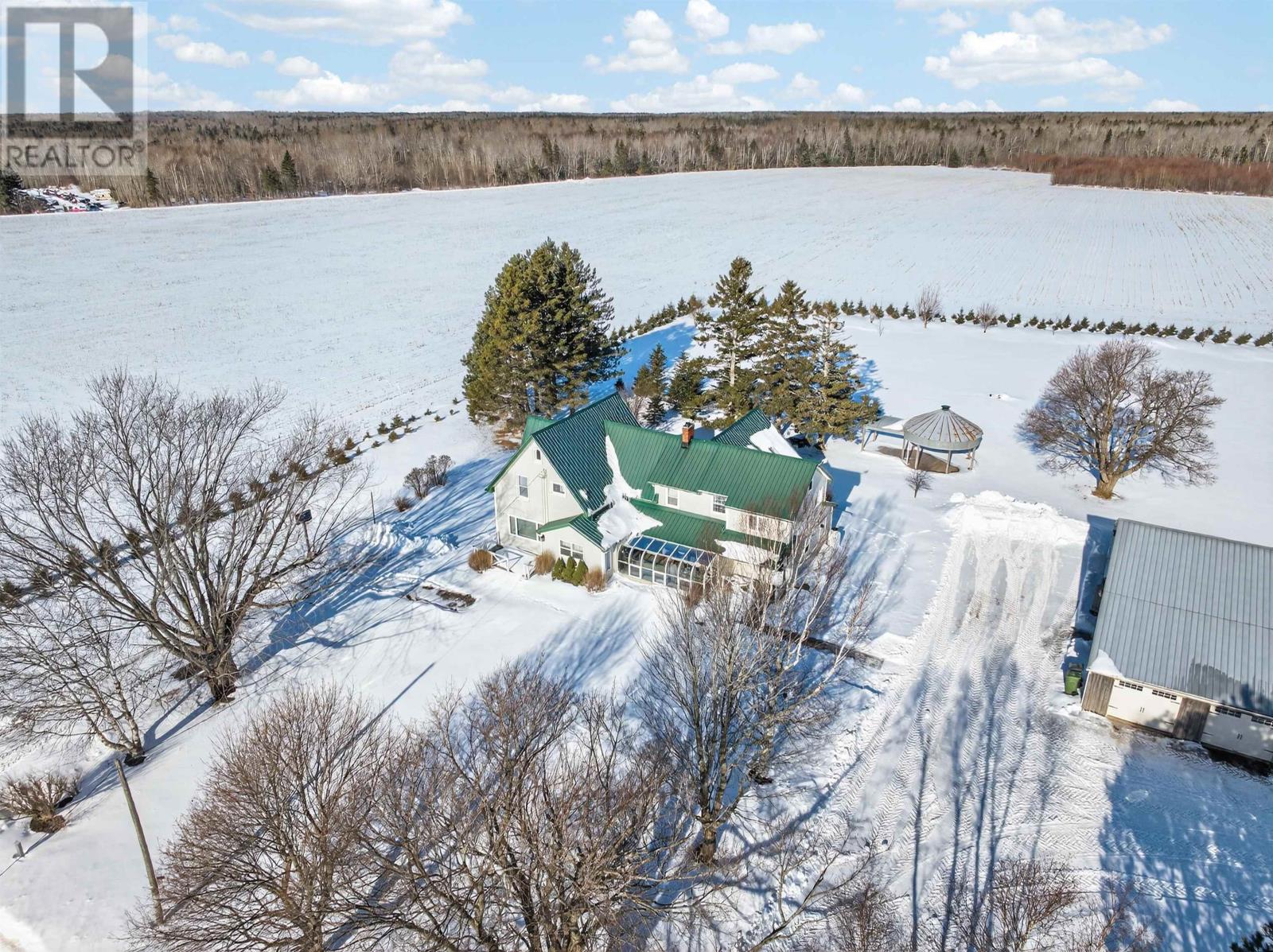 692 Route 127, Richmond, Prince Edward Island  C0B 1V0 - Photo 2 - 202603408