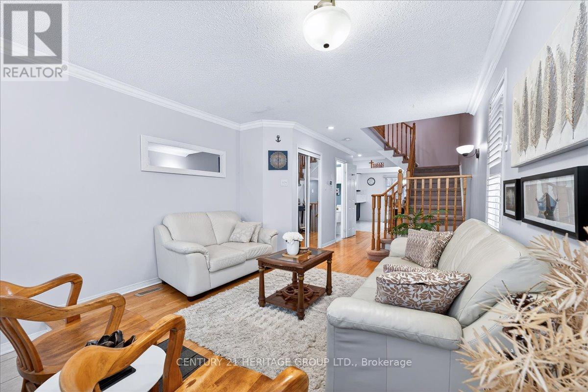 209 Fitzgerald Crescent, Milton, Ontario  L9T 5Y5 - Photo 6 - W12822374