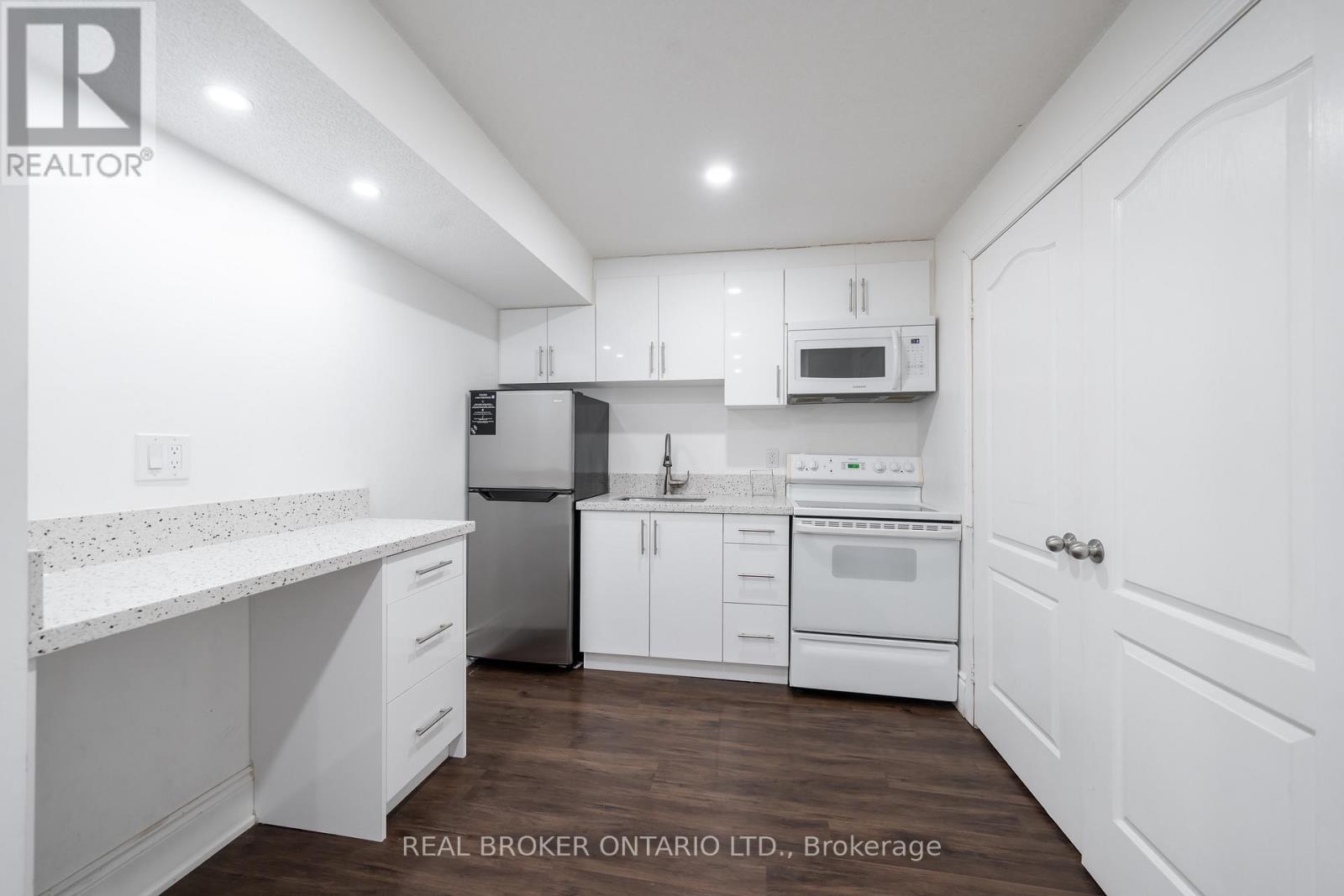 #basement - 3296 Flagstone Drive, Mississauga, Ontario  L5M 7T7 - Photo 9 - W12822412