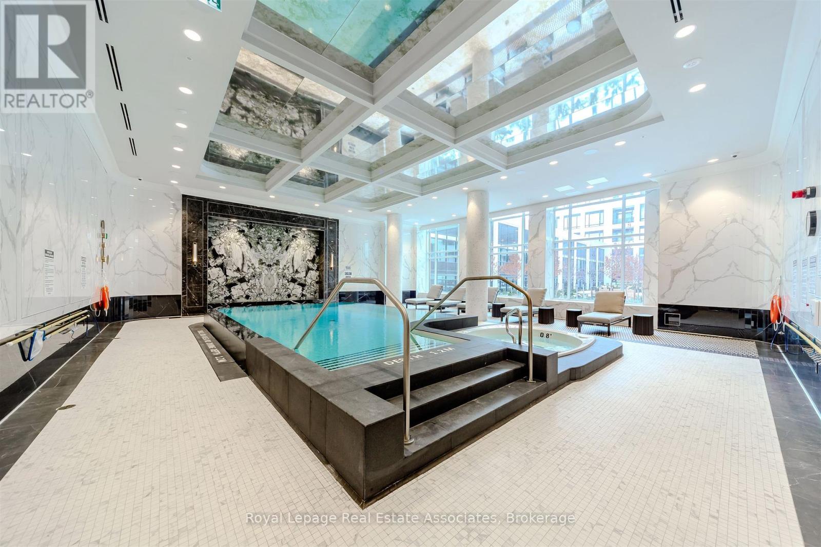 219 - 259 The Kingsway, Toronto, Ontario  M9A 0G2 - Photo 40 - W12822418