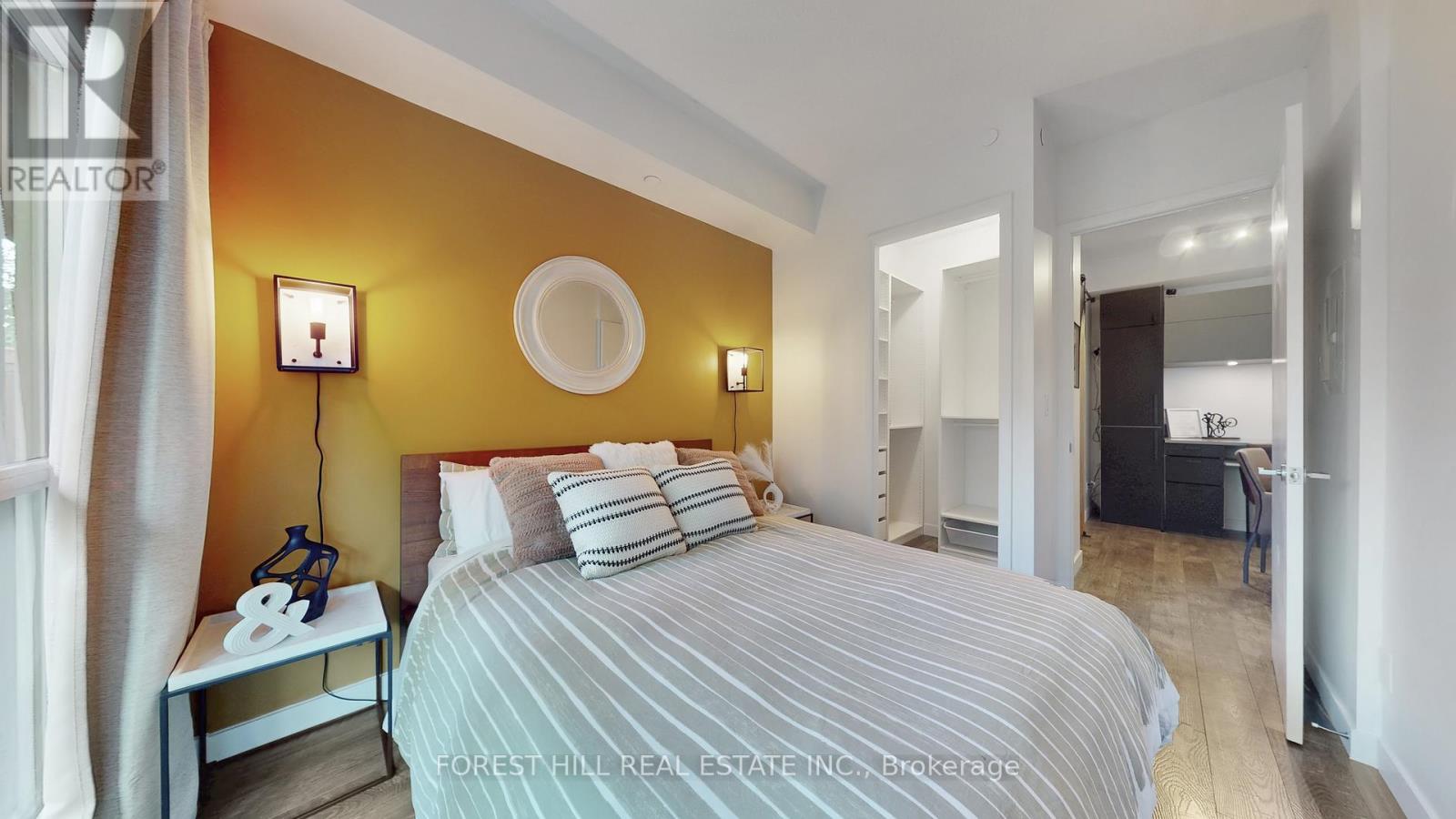 434 - 165 Legion Road N, Toronto, Ontario  M8Y 0A1 - Photo 15 - W12822444