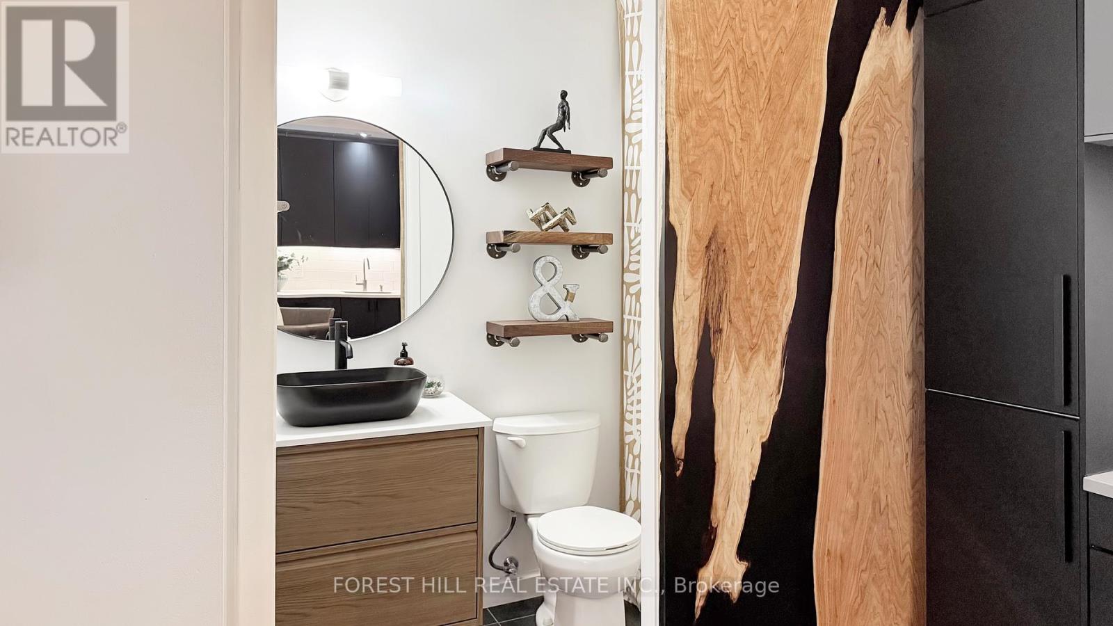 434 - 165 Legion Road N, Toronto, Ontario  M8Y 0A1 - Photo 16 - W12822444