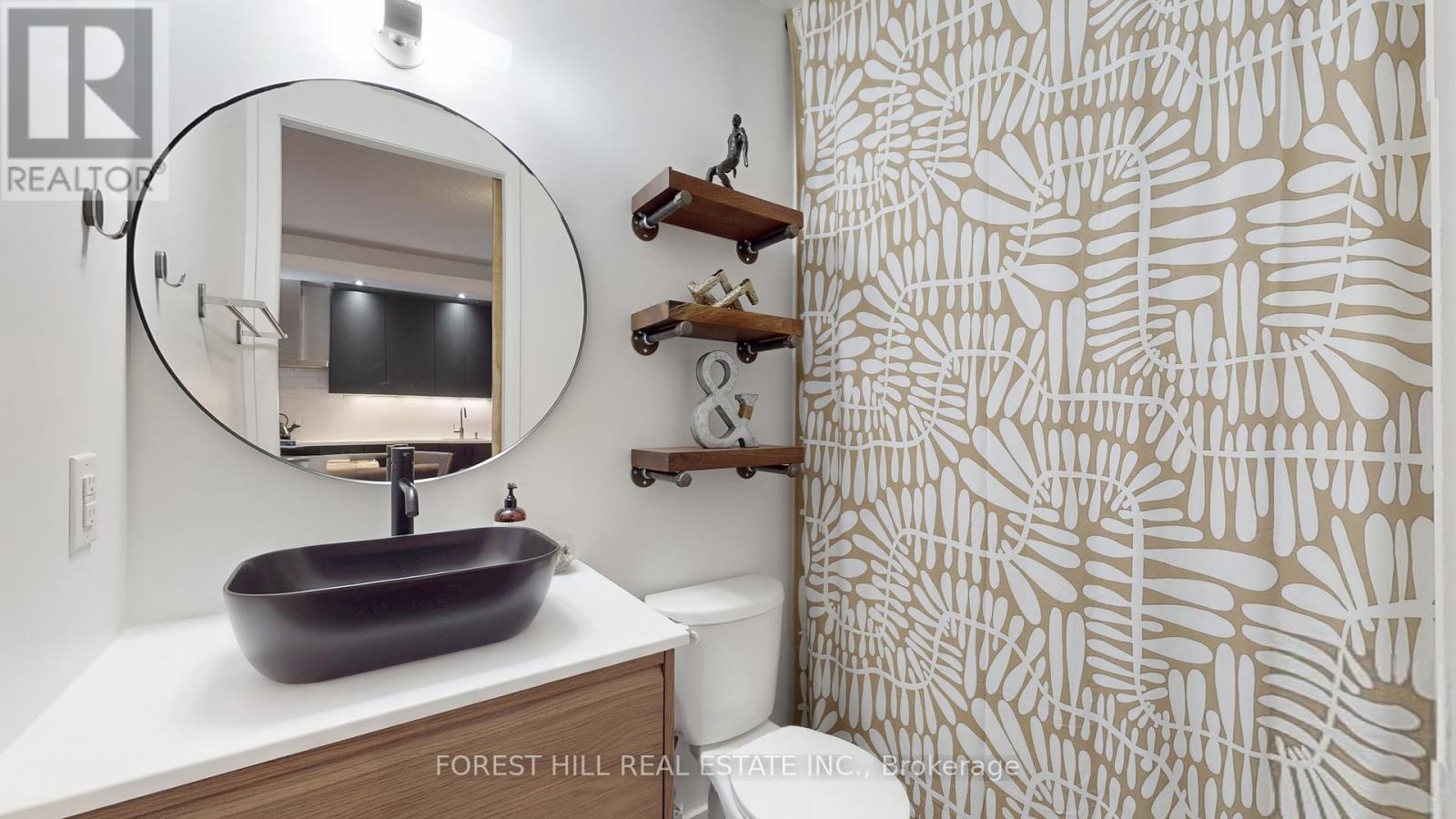 434 - 165 Legion Road N, Toronto, Ontario  M8Y 0A1 - Photo 17 - W12822444