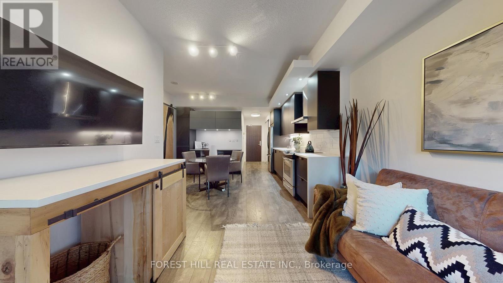 434 - 165 Legion Road N, Toronto, Ontario  M8Y 0A1 - Photo 6 - W12822444