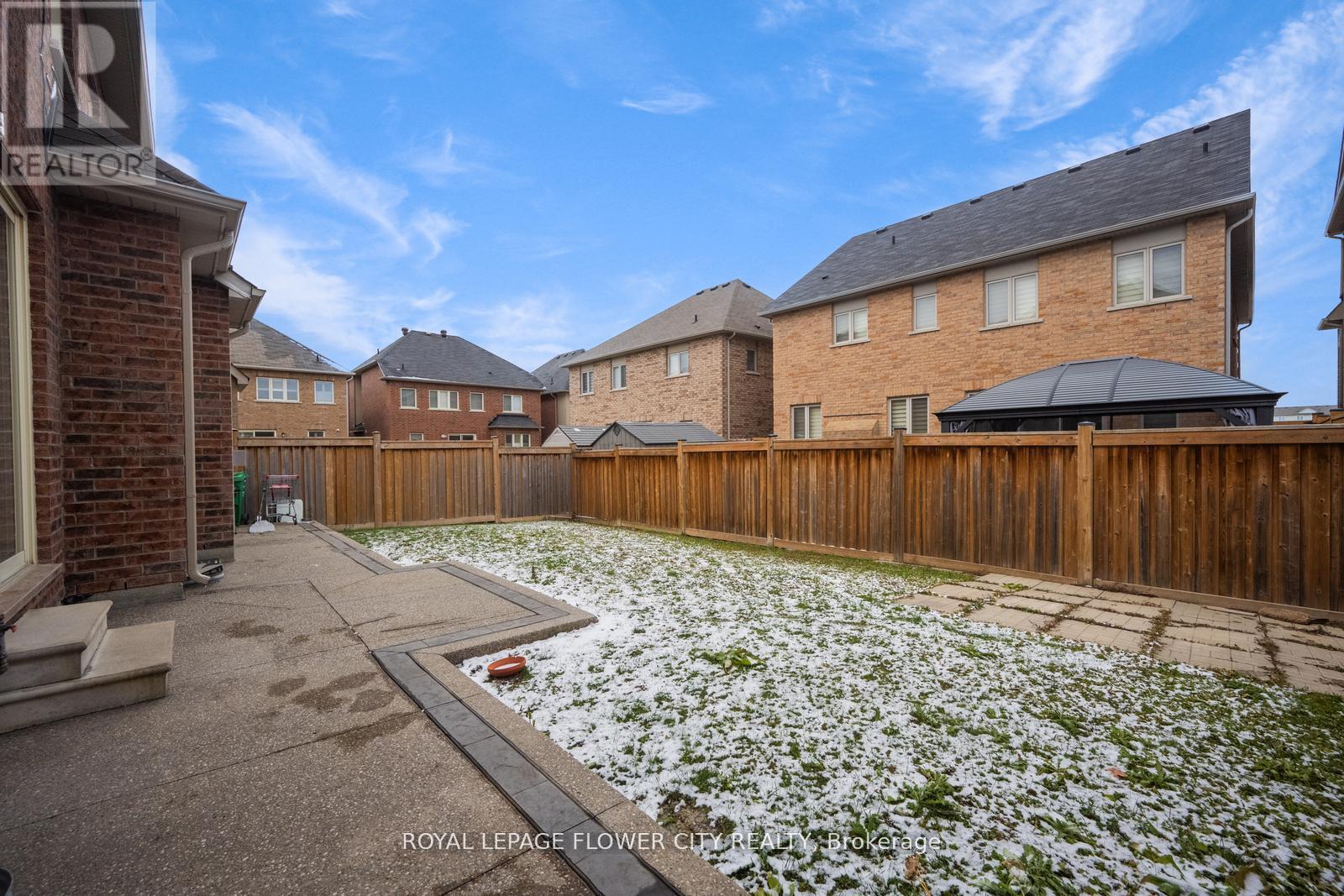 6 Villadowns Trail, Brampton, Ontario  L6R 3V5 - Photo 48 - W12822462