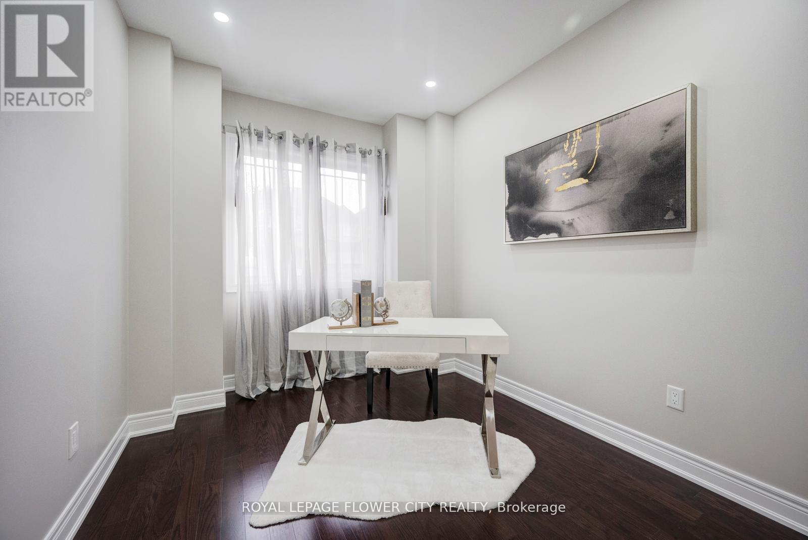 6 Villadowns Trail, Brampton, Ontario  L6R 3V5 - Photo 5 - W12822462