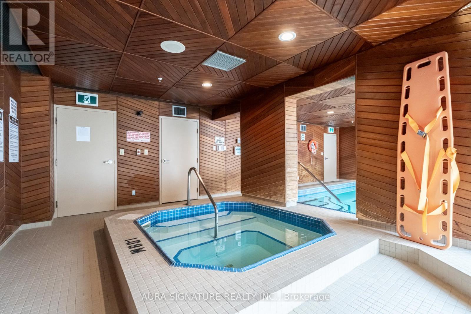 203 - 40 Richview Road, Toronto, Ontario  M9A 5C1 - Photo 37 - W12822512