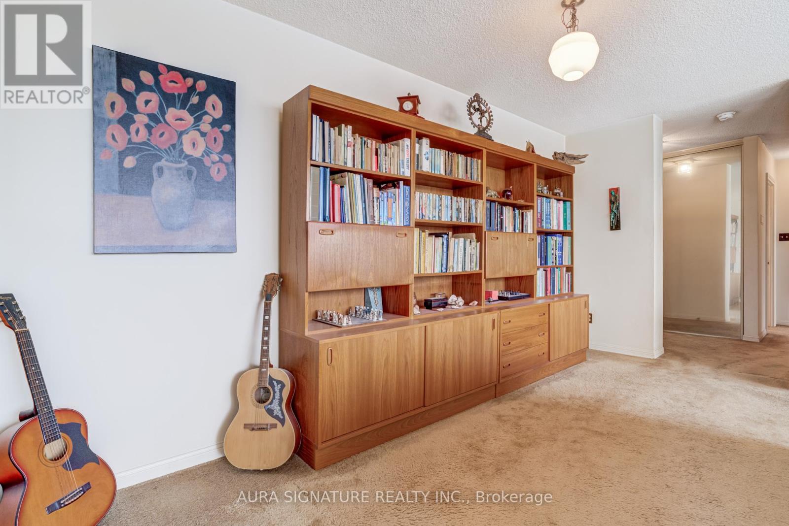 203 - 40 Richview Road, Toronto, Ontario  M9A 5C1 - Photo 5 - W12822512