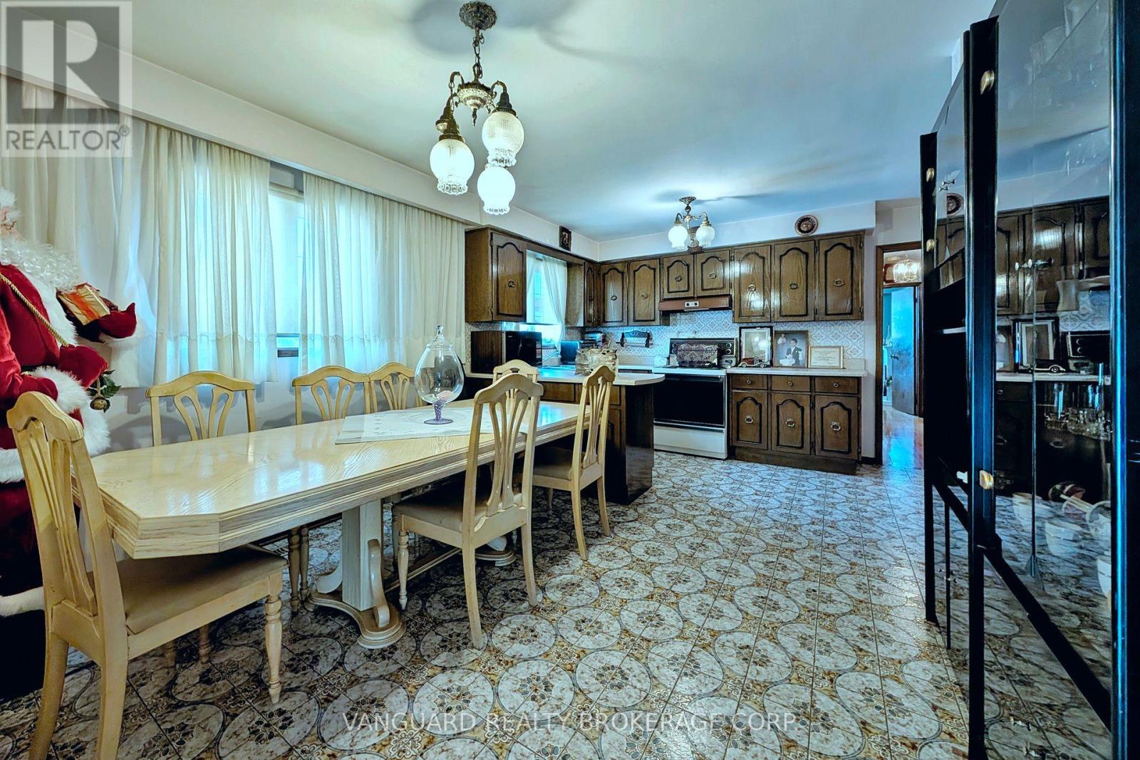 92 Skelton Boulevard, Brampton, Ontario  L6V 2P6 - Photo 21 - W12822514