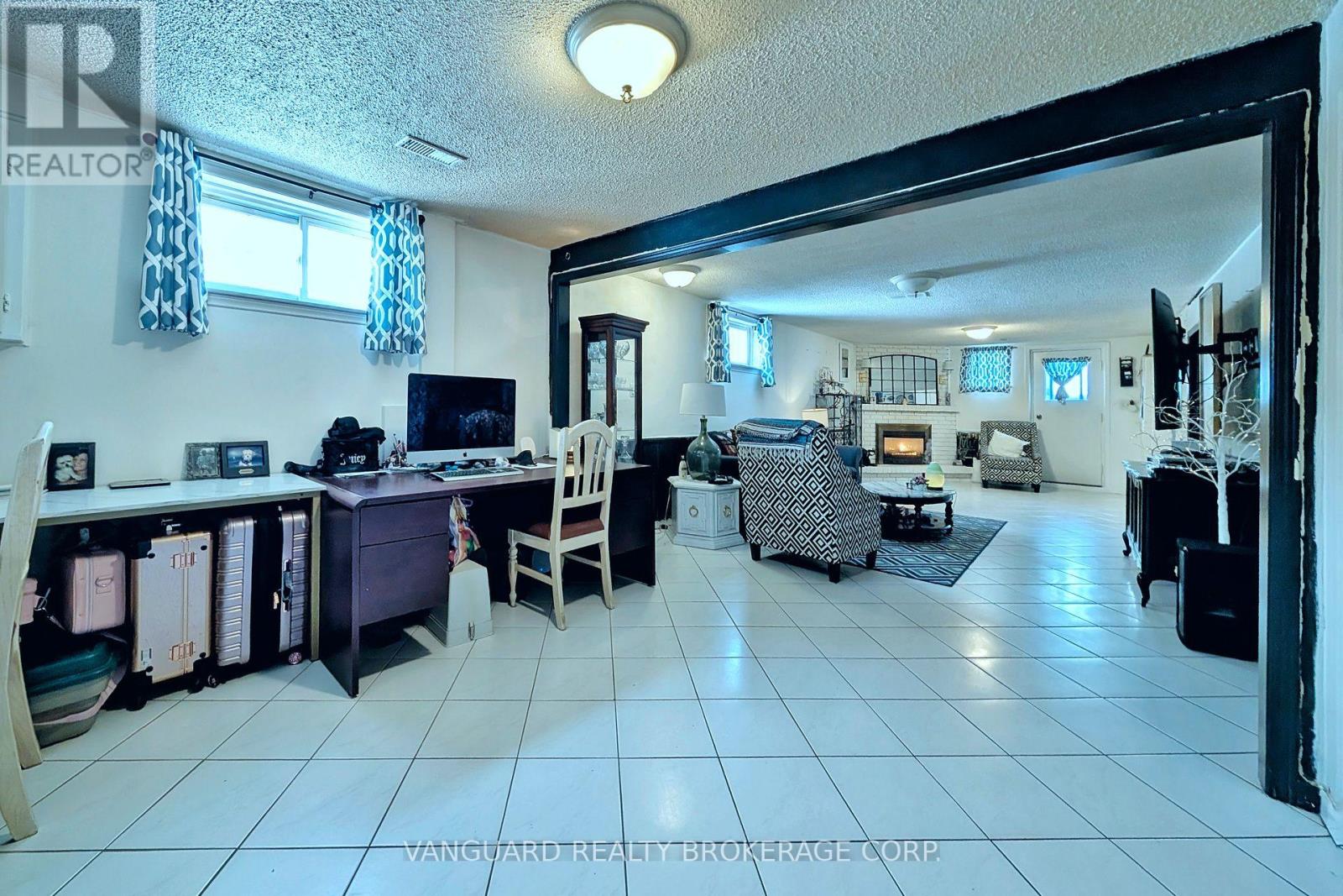 92 Skelton Boulevard, Brampton, Ontario  L6V 2P6 - Photo 34 - W12822514