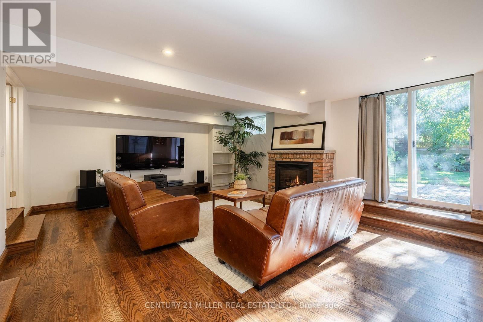 76 Brock Street, Oakville, Ontario  L6K 2Z1 - Photo 23 - W12822544