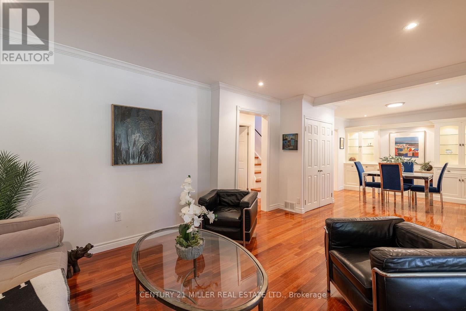 76 Brock Street, Oakville, Ontario  L6K 2Z1 - Photo 7 - W12822544