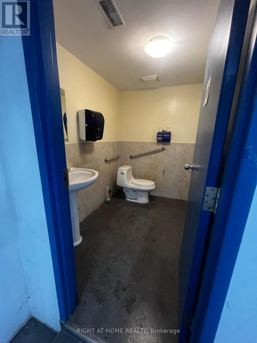 288 College Street, Toronto, Ontario  M5T 1R9 - Photo 11 - C12752092