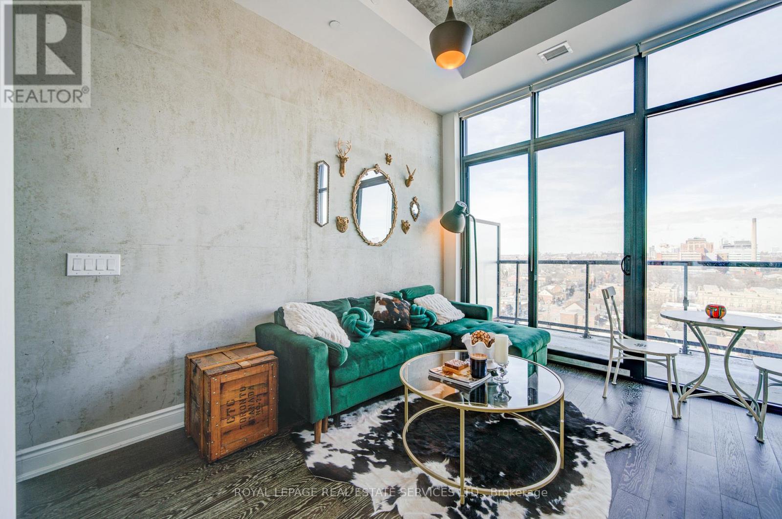 1311 - 608 Richmond Street W, Toronto, Ontario  M5V 0N9 - Photo 2 - C12822526