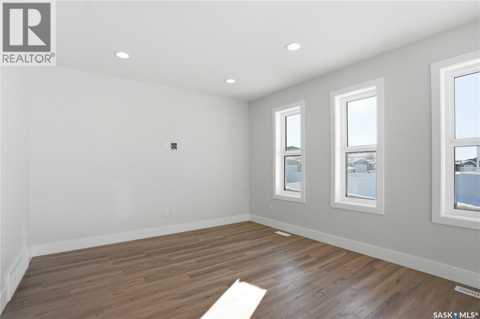 111 Stromberg Crescent, Saskatoon, Saskatchewan  S7L 7C4 - Photo 23 - SK029221