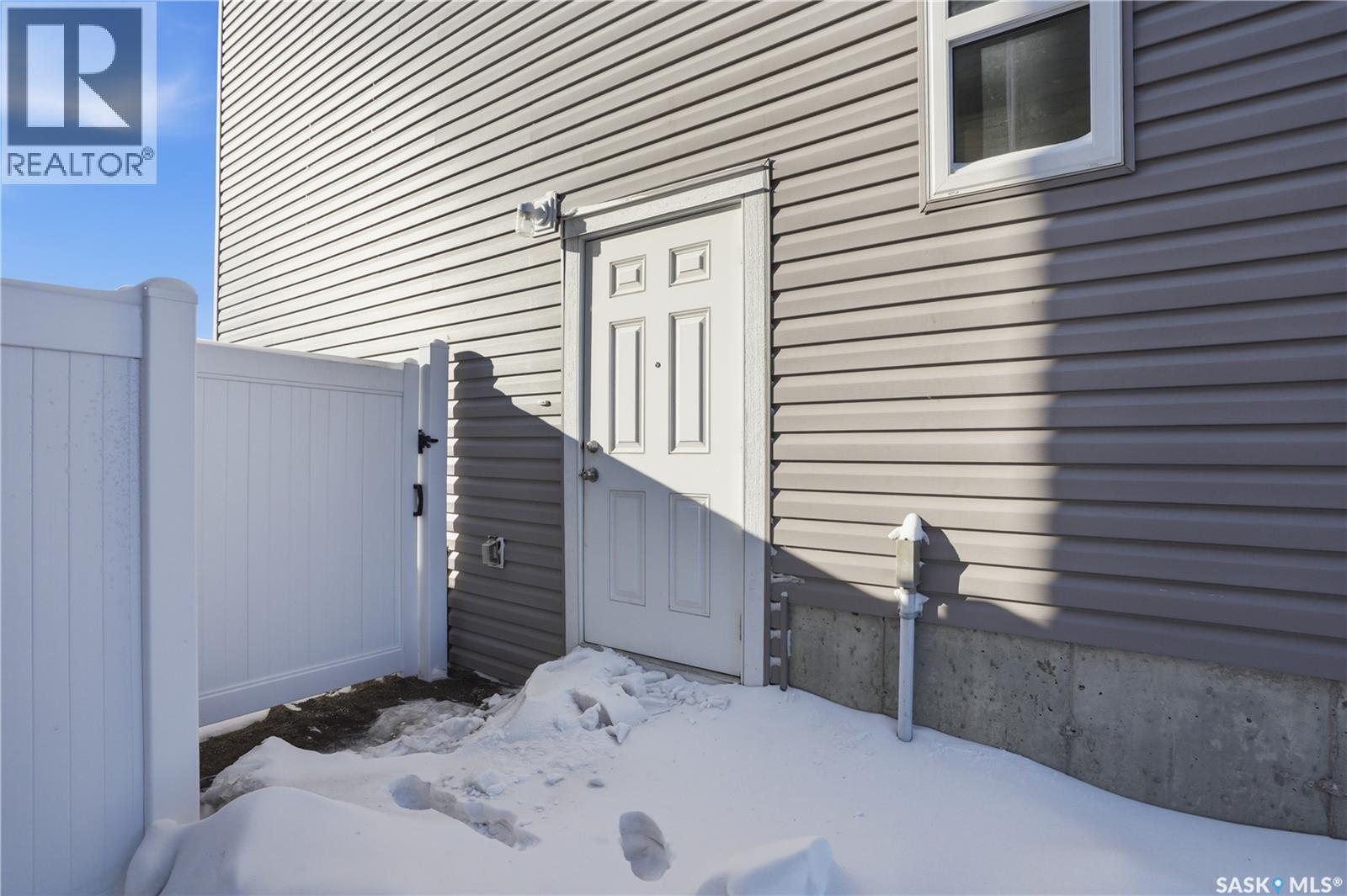 111 Stromberg Crescent, Saskatoon, Saskatchewan  S7L 7C4 - Photo 48 - SK029221