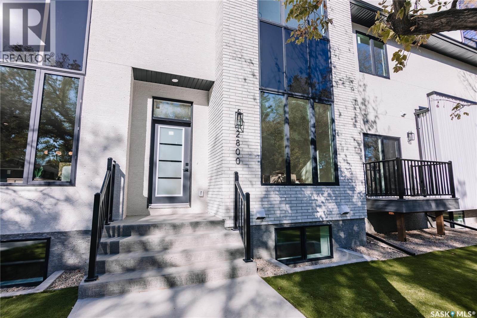 2800 14th Avenue, Regina, Saskatchewan  S4T 5S8 - Photo 2 - SK029220