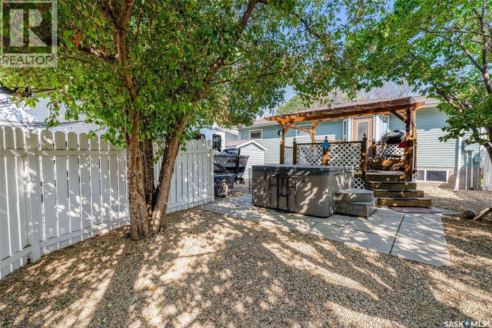 317 Crawford Avenue E, Melfort, Saskatchewan  S0E 1A0 - Photo 9 - SK029160