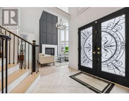 6 DEVONRIDGE CRESCENT, Toronto, Ontario