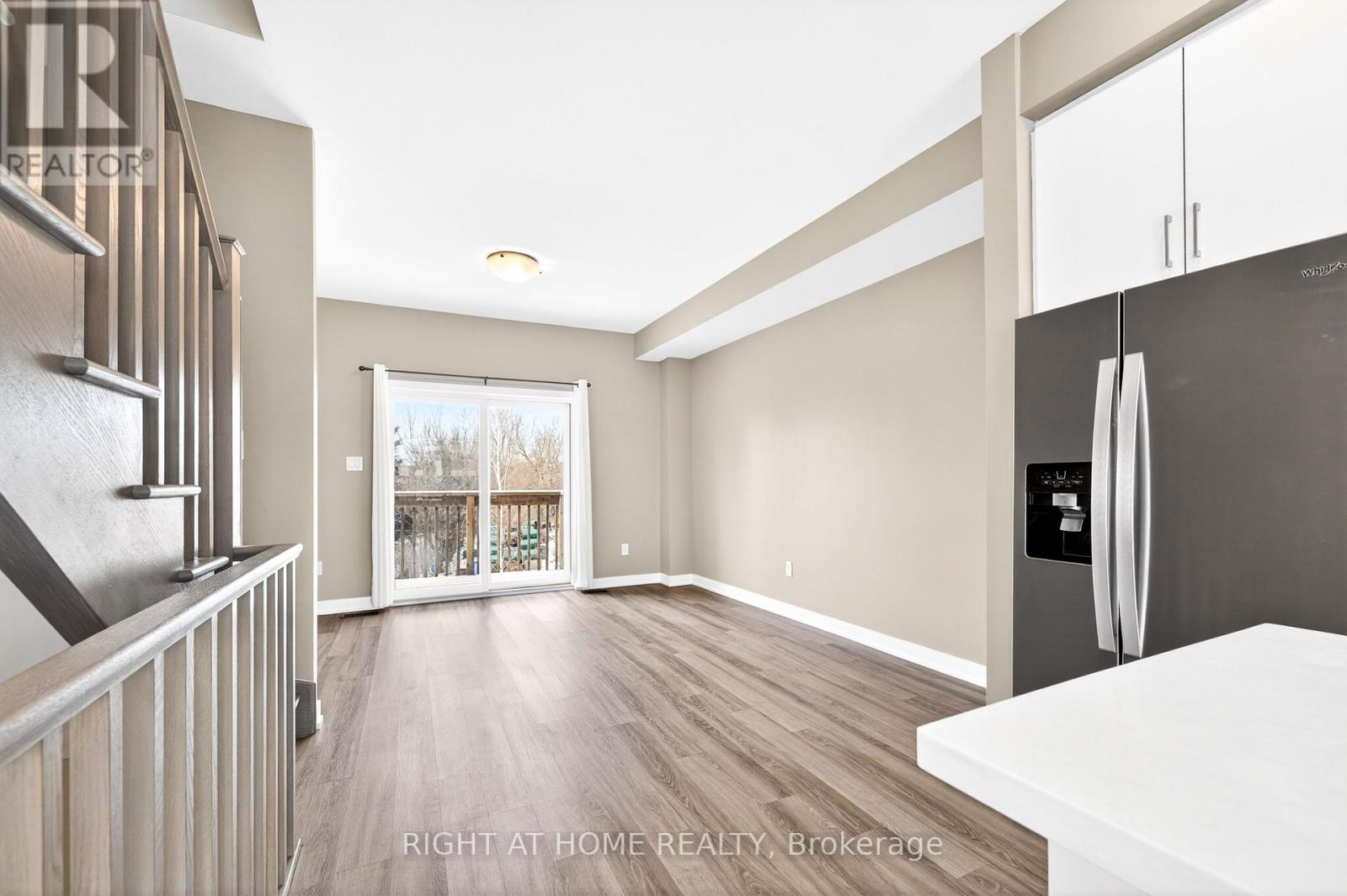 48 Markle Crescent, Hamilton, Ontario  L9G 0H3 - Photo 17 - X12822364