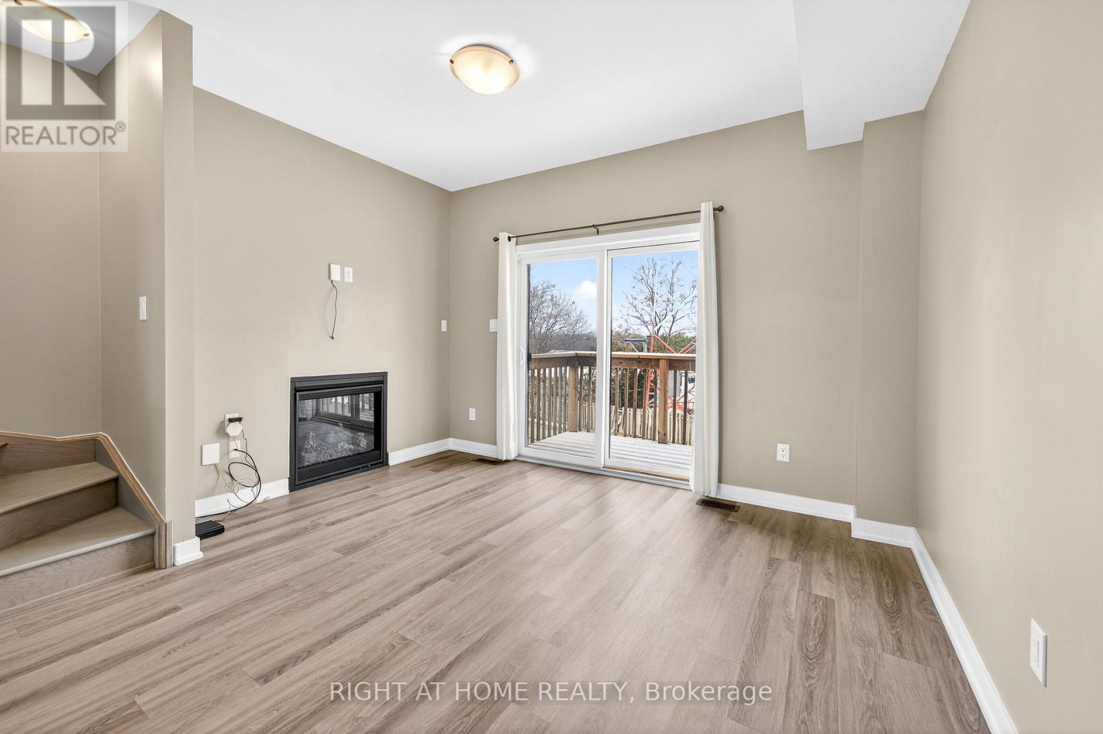 48 Markle Crescent, Hamilton, Ontario  L9G 0H3 - Photo 19 - X12822364