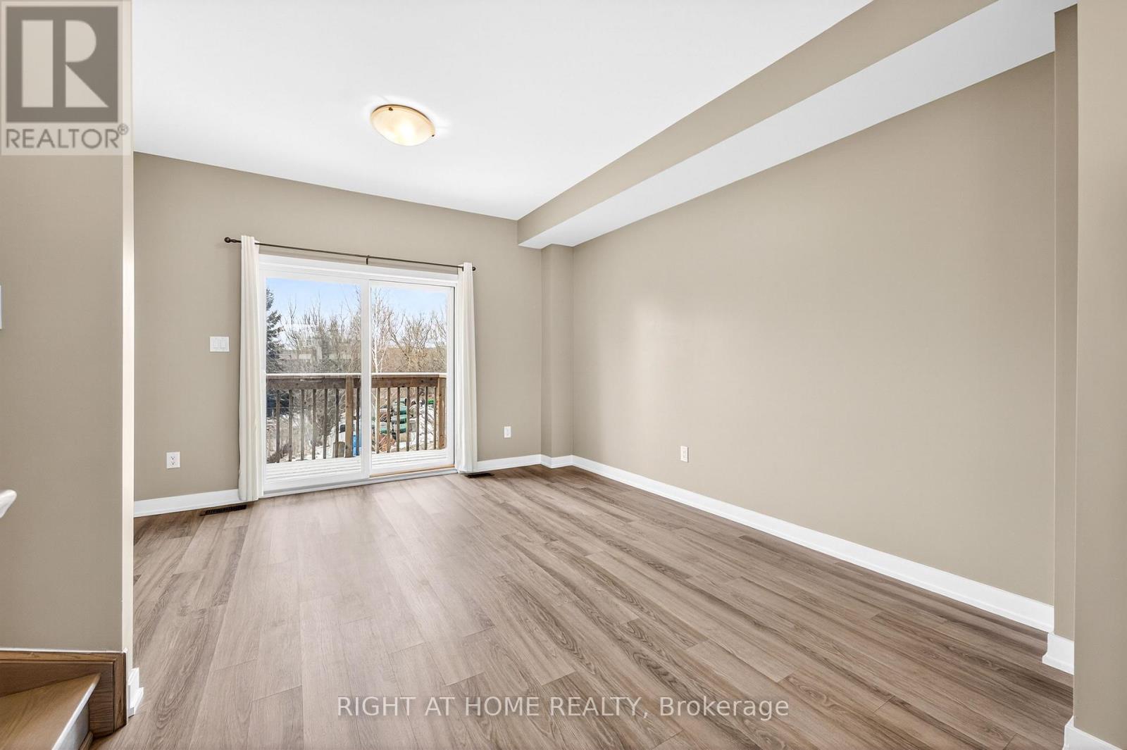 48 Markle Crescent, Hamilton, Ontario  L9G 0H3 - Photo 22 - X12822364