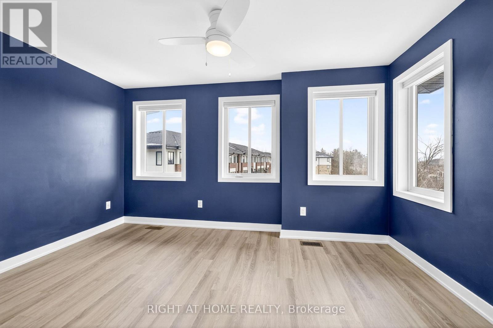 48 Markle Crescent, Hamilton, Ontario  L9G 0H3 - Photo 28 - X12822364