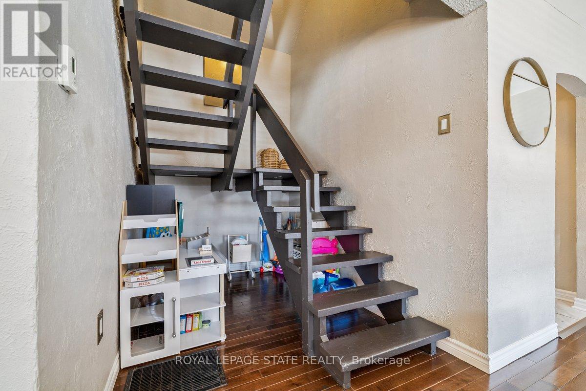 41 Baldwin Street, Hamilton, Ontario  L9H 1A7 - Photo 15 - X12822446