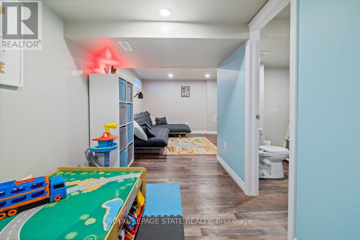 41 Baldwin Street, Hamilton, Ontario  L9H 1A7 - Photo 22 - X12822446