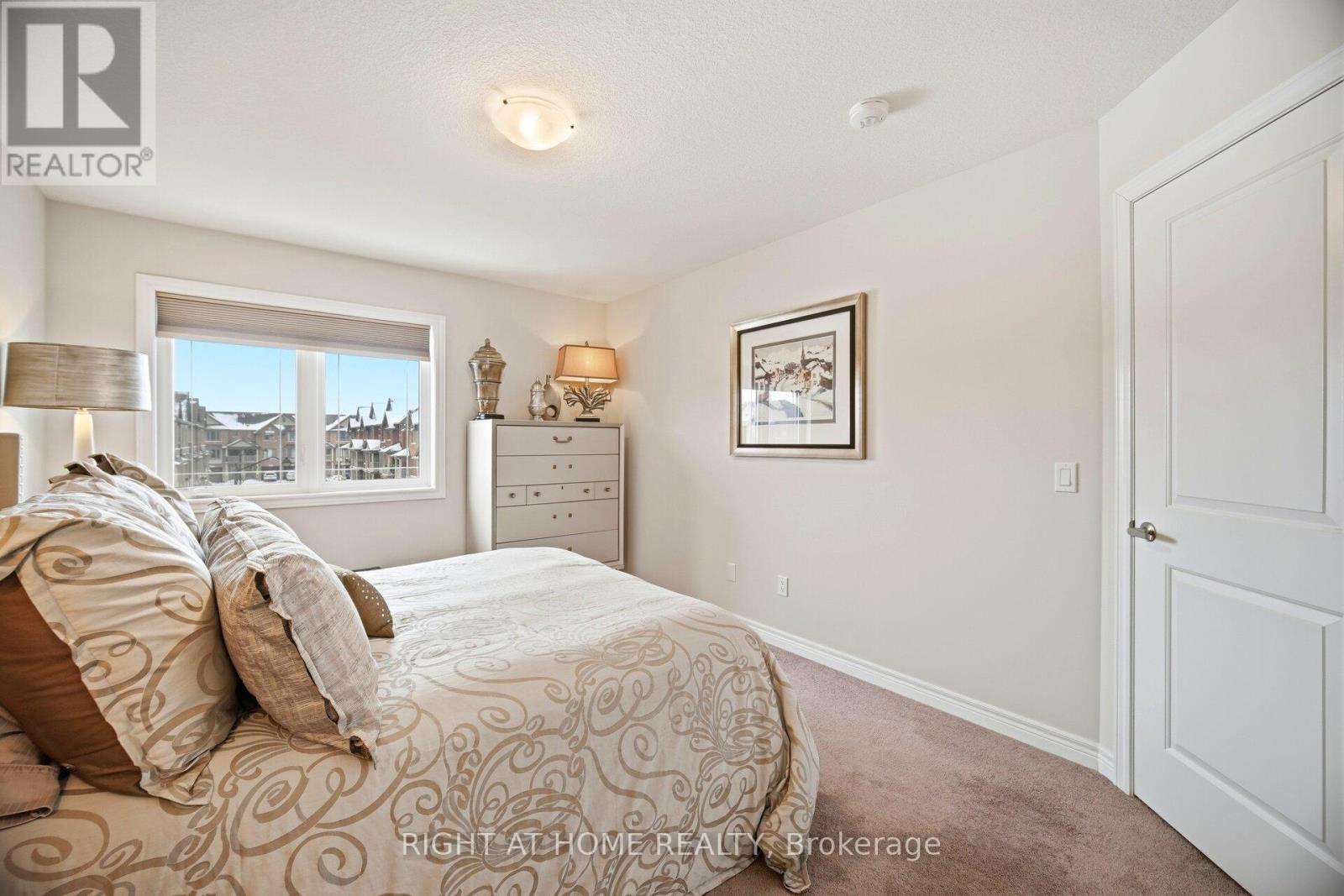 61 - 19 Picardy Drive, Hamilton, Ontario  L8J 2T7 - Photo 27 - X12822448