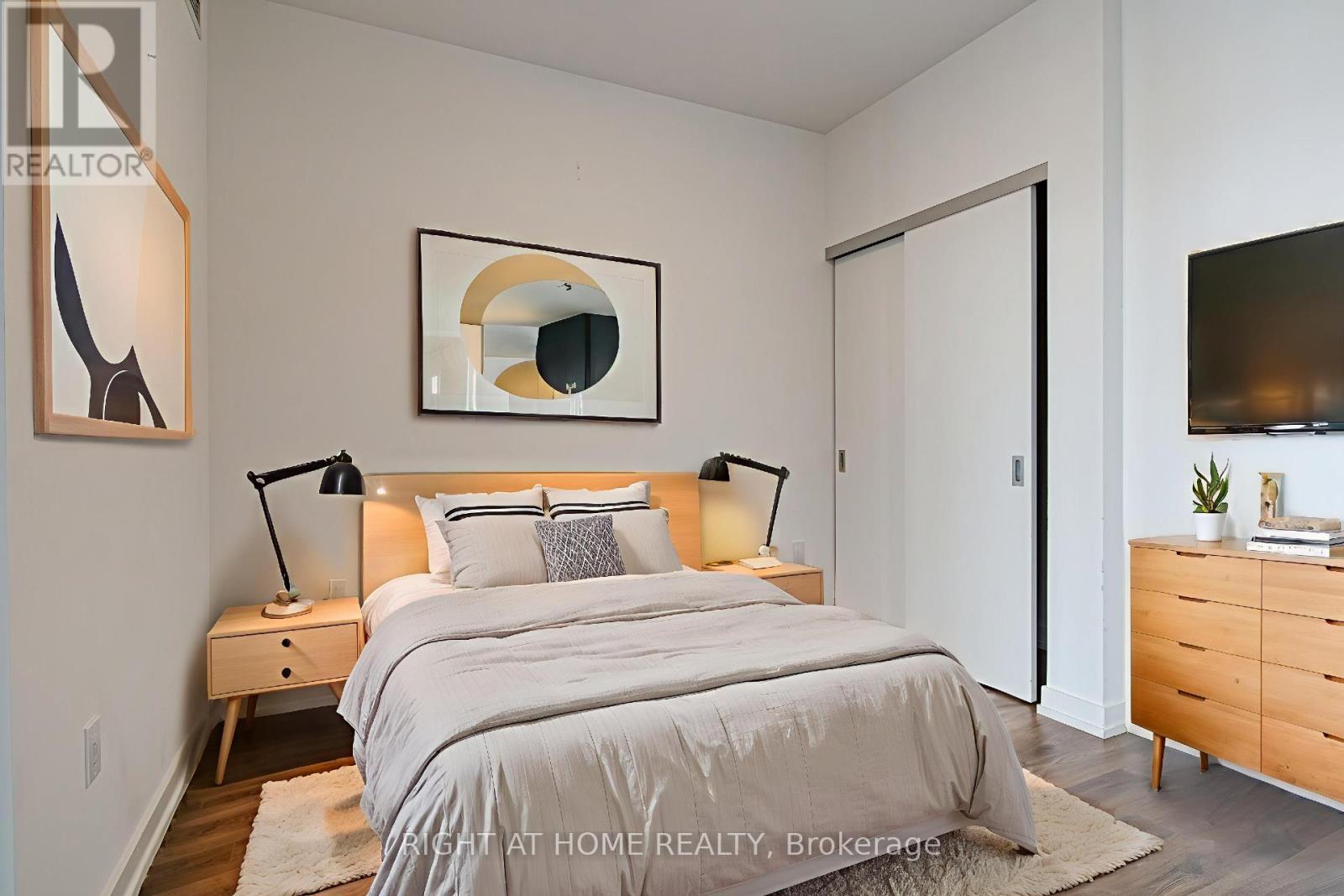 2905 - 15 Wellington Street S, Kitchener, Ontario  N2G 0E4 - Photo 25 - X12822450