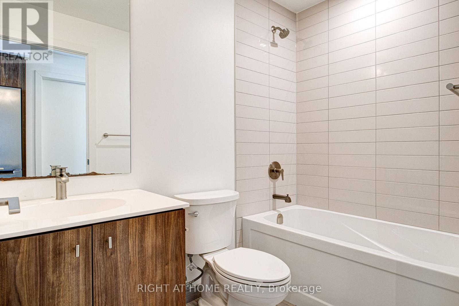 2905 - 15 Wellington Street S, Kitchener, Ontario  N2G 0E4 - Photo 30 - X12822450