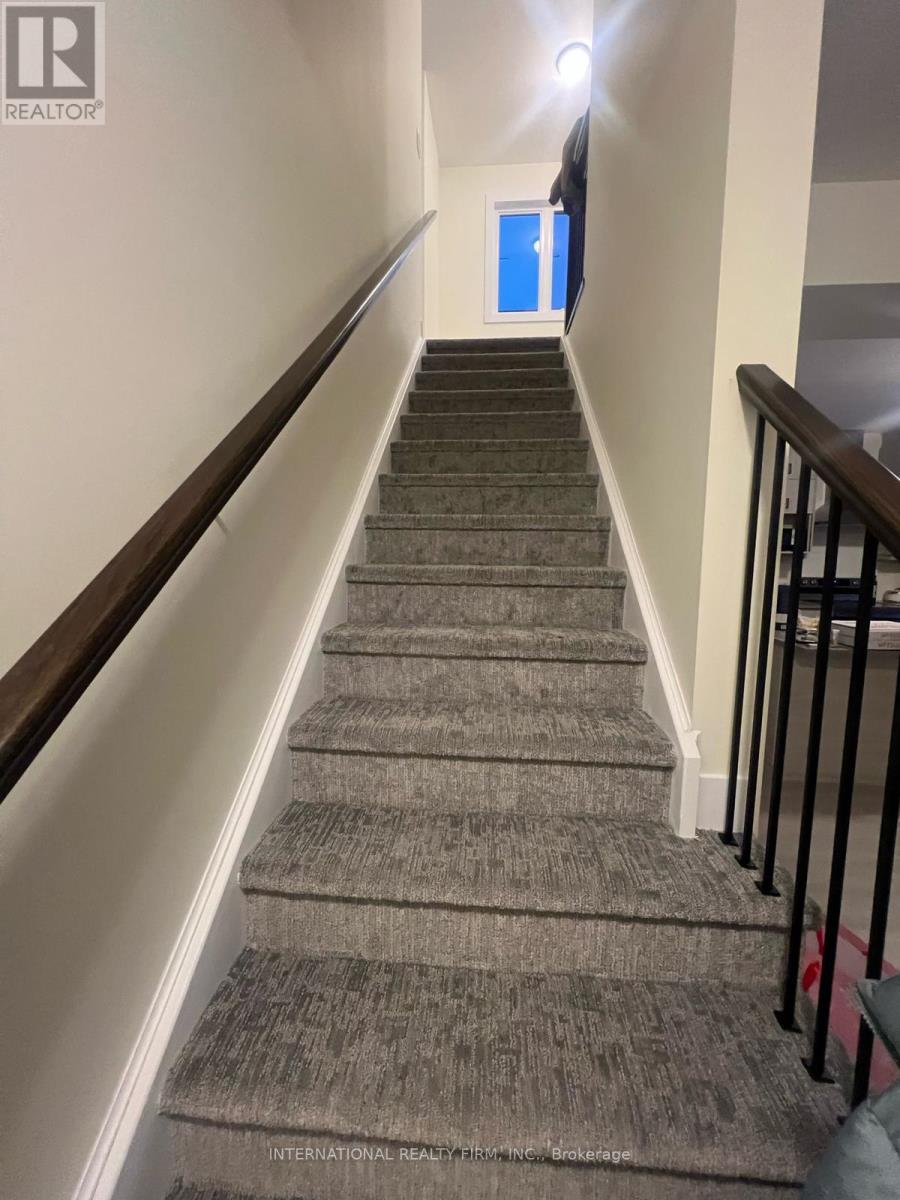 2671 Bobolink Lane, London South, Ontario  N6M 0J9 - Photo 6 - X12822532