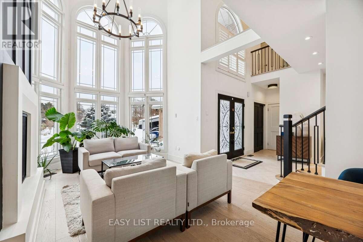 6 Devonridge Crescent, Toronto, Ontario  M1C 5B1 - Photo 11 - E12745614