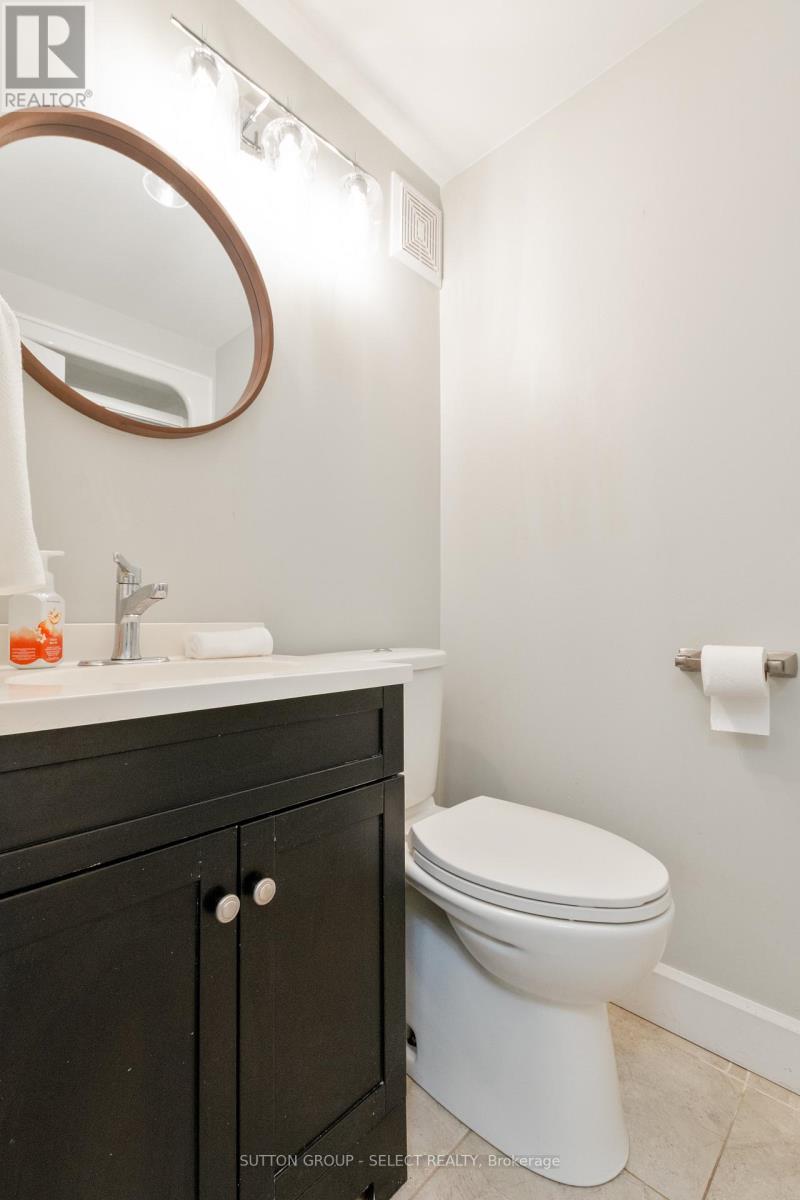 486 Cypress Avenue, London North, Ontario  N6H 3R3 - Photo 9 - X12815706