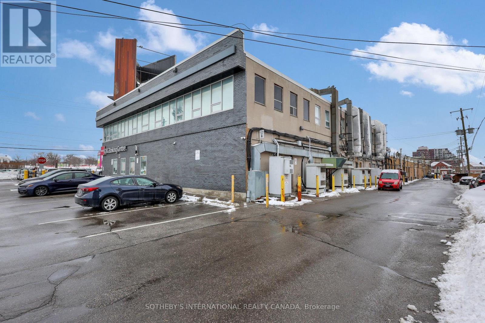 3320 Keele Street, Toronto, Ontario  M3M 2H7 - Photo 19 - W12814328