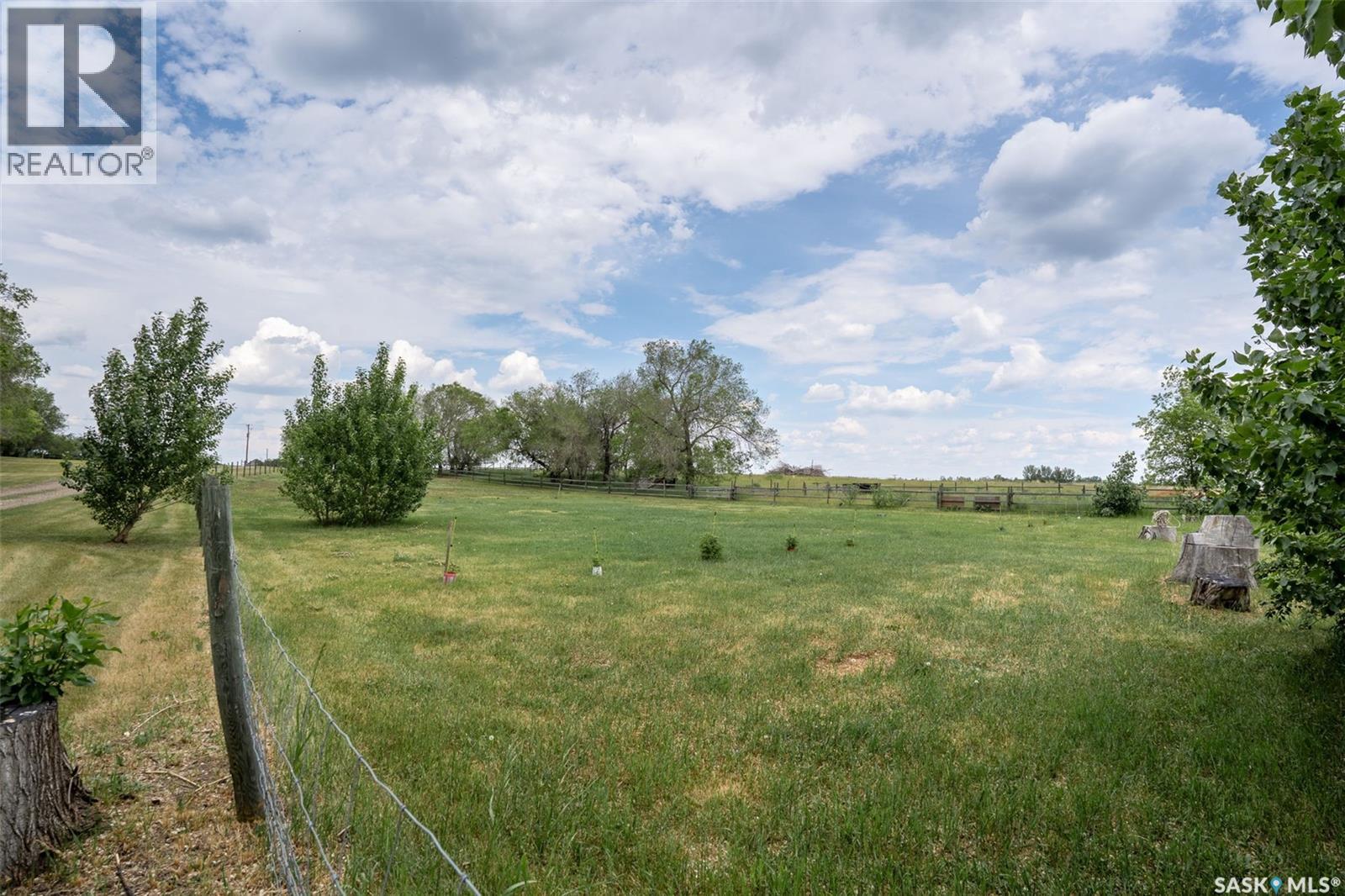 Labelle Acreage, Vanscoy Rm No. 345, Saskatchewan  S0K 1V0 - Photo 9 - SK009873
