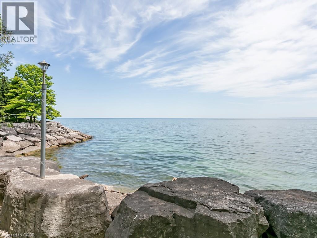 2190 Lakeshore Road Unit# 205, Burlington, Ontario  L7R 4K1 - Photo 34 - 40804299