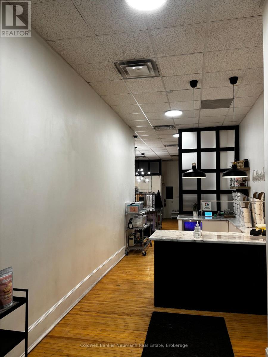 3 - 1-5 Wyndham Street N, Guelph (Downtown), Ontario  N1G 4E5 - Photo 3 - X12822802