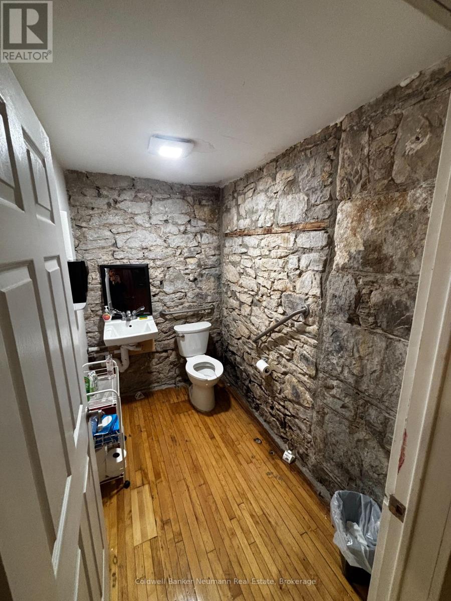 3 - 1-5 Wyndham Street N, Guelph (Downtown), Ontario  N1G 4E5 - Photo 8 - X12822802