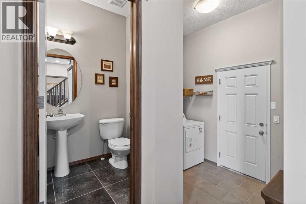 57 Pantego Hill Nw, Calgary, Alberta  T3K 0B7 - Photo 14 - A2284912